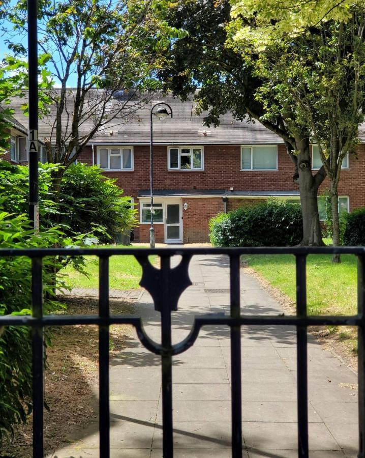 Nr Birmingham City Centre, 5 Bed, Luxe Inn Dış mekan fotoğraf