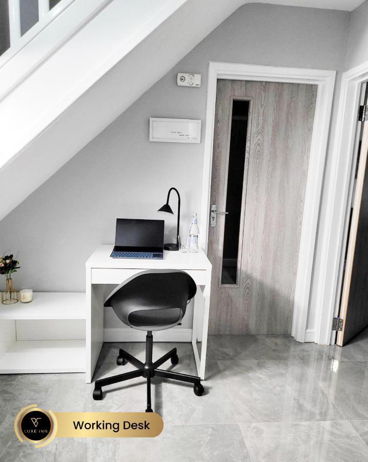 Nr Birmingham City Centre, 5 Bed, Luxe Inn Dış mekan fotoğraf